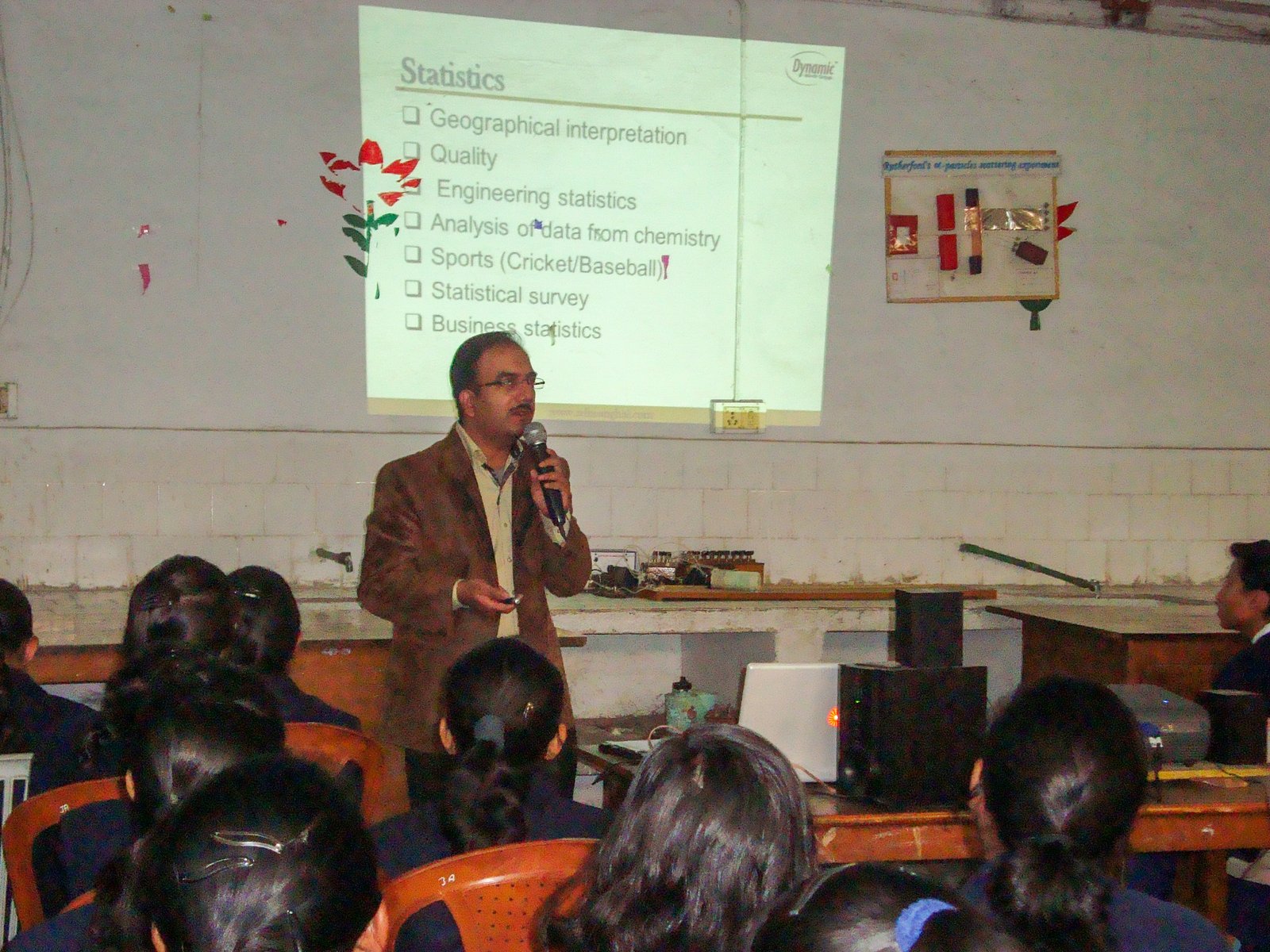 A Dynamic Minds Group workshop with educators